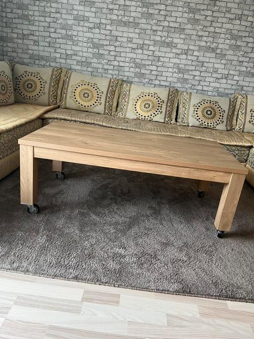 Woonkamer/Salon tafel met wielen, Antiek en Kunst, Antiek | Meubels | Tafels, Ophalen