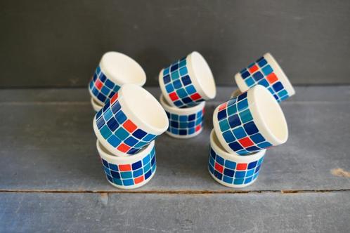 Vintage Melitta eierdopjes 10 x Stockholm porselein., Huis en Inrichting, Keuken | Servies, Zo goed als nieuw, Overige typen, Overige stijlen