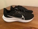 Nike hardloop schoenen zwart en wit, Ophalen, Zo goed als nieuw, Hardloopschoenen, Nike
