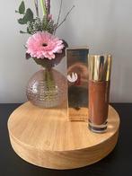 Yves Saint Laurent Le Teint Touch Éclat B90 Beige, Gehele gezicht, Beige, Nieuw, Ophalen of Verzenden