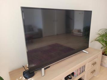 LCD TV 55cm beschikbaar voor biedingen
