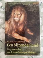 Han van der Horst - Een bijzonder land, Boeken, Ophalen of Verzenden, Gelezen