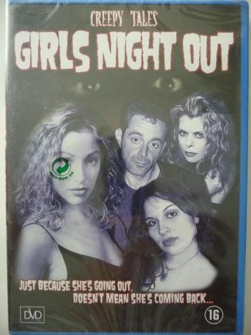 07G: Girls night out (in plastic) beschikbaar voor biedingen