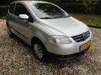 Volkswagen Fox 1.2 stuurb.AIRCO abs, Auto's, Volkswagen, Stof, 54 pk, 969 kg, 4 stoelen