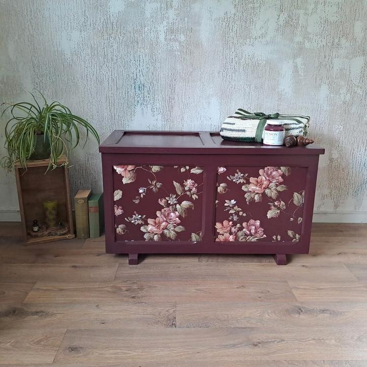 Luxe dekenkist, Huis en Inrichting, Kasten | Dressoirs, Zo goed als nieuw, 25 tot 50 cm, Ophalen