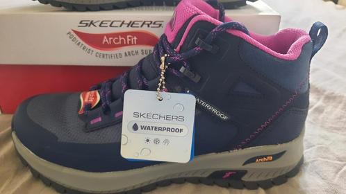 Skechers ArchFit maat 36 (valt groter uit), Kleding | Dames, Schoenen, Zo goed als nieuw, Sneakers of Gympen, Ophalen of Verzenden