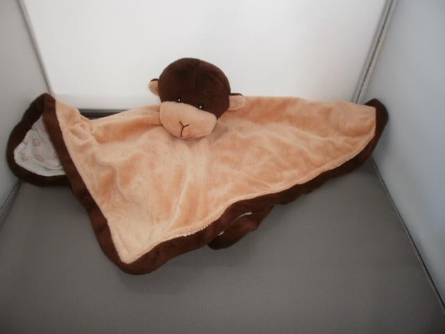 Menzis natalis aap bruin/lichtbruin 38x38 van zachte velours, Ophalen of Verzenden, Nieuw, Overige typen