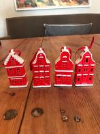 Kerst. Rode huisjes voor in de kerstboom., Ophalen of Verzenden