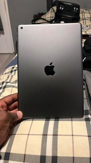 Ipad 10.2 2019 beschikbaar voor biedingen