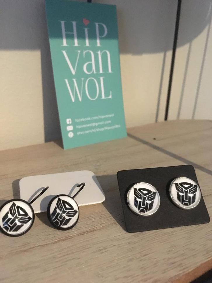 Transformers, Sieraden, Tassen en Uiterlijk, Oorbellen, Nieuw, Hangers, Overige materialen, Zwart, Ophalen of Verzenden