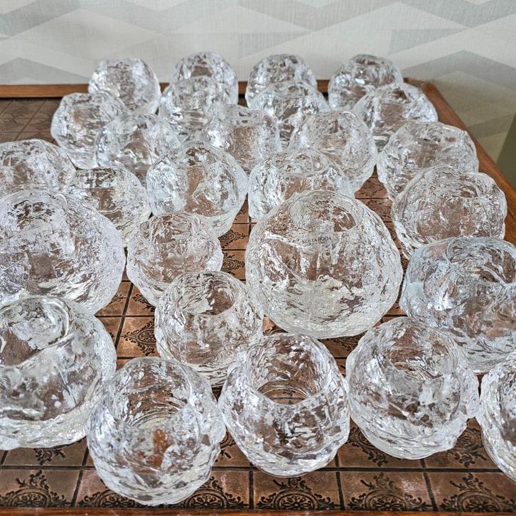 Snowballs ❄️ Ann Wärff Kosta Boda - Vintage Zweeds design, Huis en Inrichting, Woonaccessoires | Kandelaars en Kaarsen, Zo goed als nieuw