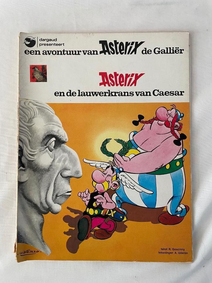 Asterix en de lauwerkrans van Caesar. 1972, Boeken, Stripboeken, Gelezen, Eén stripboek, Ophalen of Verzenden