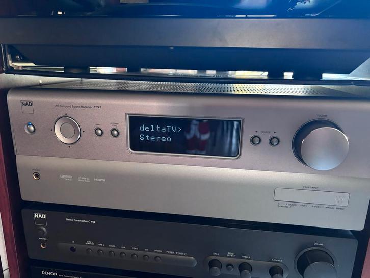 NAD T747 AV Receiver - Uitstekende Geluidskwaliteit, Computers en Software, Videokaarten, Gebruikt, GDDR5, HDMI, Ophalen of Verzenden