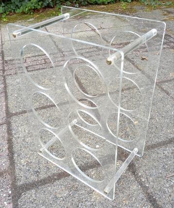 Transparant wijnrek/flessenrek van kunststof beschikbaar voor biedingen