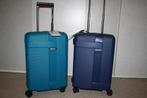 koffers Handbagage DECENT!!  4 JAAR GAR   ZONDER RITS +, Sieraden, Tassen en Uiterlijk, Koffers, 50 tot 60 cm, Hard kunststof