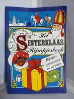 Het Sinterklaas Rijmpjesboek met woorden en surprises, Diversen, Sinterklaas, Ophalen of Verzenden, Zo goed als nieuw