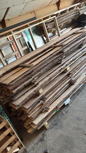 Douglas schaaldelen (boomstamplanken) 18 - 25cm breed beschikbaar voor biedingen
