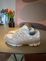 ASICS Gel NYC Cream Cloud Grey - Maat 44 Nieuw, Ophalen of Verzenden, Nieuw, Wit, Sneakers of Gympen