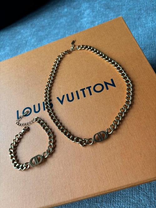 Set van ketting en armband in stainless steel, Sieraden, Tassen en Uiterlijk, Kettingen, Nieuw, Goud, Ophalen of Verzenden