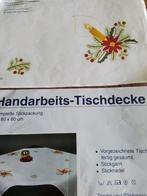 kersttafelkleed, pakket voorgedrukt wel wat aan begonnen, Ophalen of Verzenden, Zo goed als nieuw, Handborduren, Borduurpakket