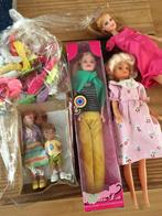 Barbie poppen en popjes en allerlei spulletjes voor Barbie., Kinderen en Baby's, Speelgoed | Poppen, Ophalen of Verzenden, Zo goed als nieuw