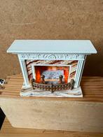 Lundby haard met werkende verlichting - hxbxd 6.6x9x3.4cm, Ophalen of Verzenden, Zo goed als nieuw, Poppenhuis