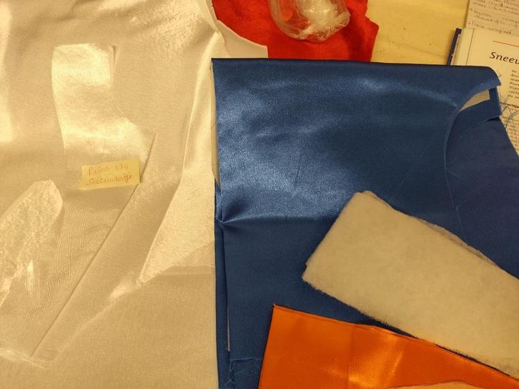 Te koop aangeboden: Naai pakket prins van Sneeuwwitje, Hobby en Vrije tijd, Naaien en Fournituren, Nieuw, Ophalen of Verzenden