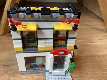 Lego 40305 Brand Store Microschaal - Compleet! beschikbaar voor biedingen
