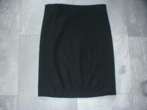 zwart rokje van H&M, maat S (qwe), Kleding | Dames, Rokken, Zo goed als nieuw, Maat 36 (S), Zwart, Boven de knie, Ophalen of Verzenden