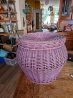 Leuke rieten retro vintage mand met deksel, Huis en Inrichting, Woonaccessoires | Kisten, 50 tot 100 cm, Grenenhout, Ophalen of Verzenden