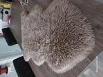 Imitatie bont schapenvacht., Ophalen, Zo goed als nieuw, Rechthoekig, 50 tot 100 cm