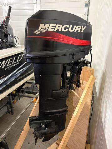 Buitenboordmotor Mercury 25pk 2T beschikbaar voor biedingen