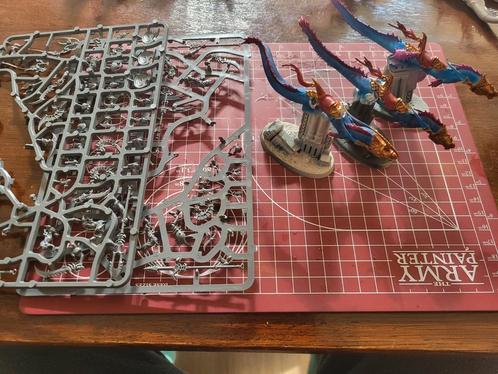 Akhelian Guard (2), Hobby en Vrije tijd, Wargaming, Zo goed als nieuw, Warhammer, Figuurtje(s), Ophalen of Verzenden
