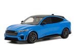 Ford Mustang Mach-E GT uit 2021 grabber blue Ottomobile 1:18, Hobby en Vrije tijd, Modelauto's | 1:18, OttOMobile, Auto, Nieuw
