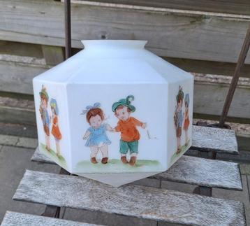 Prachtige vintage glazen plafonnière.  beschikbaar voor biedingen