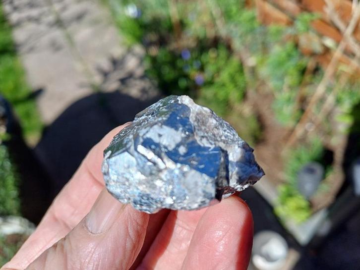 RB321 Skutterudiet (Smaltiet) BouAzzer Marokko #collectie, Verzamelen, Mineralen en Fossielen, Mineraal, Ophalen of Verzenden