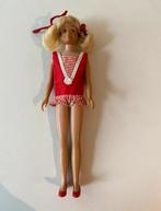 Vintage Barbie Skooter uit 1963, Verzamelen, Ophalen of Verzenden, Zo goed als nieuw, Kleertjes