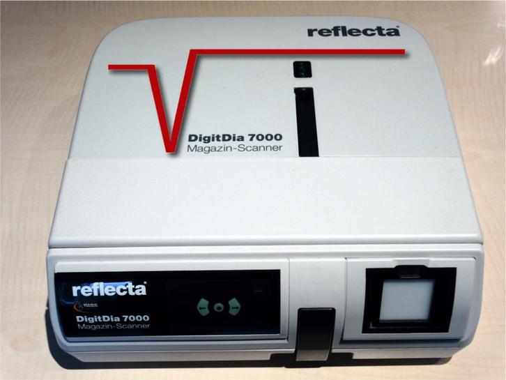 TE HUUR REFLECTA DIASCANNER, Computers en Software, Scanners, Gebruikt, Diascanner, MacOS, Windows, Ophalen