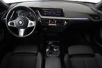 BMW 1 Serie 118i Executive Edition Automaat (SF € 23.445,0, Auto's, BMW, 65 €/maand, Lichtsensor, 1295 kg, Zwart