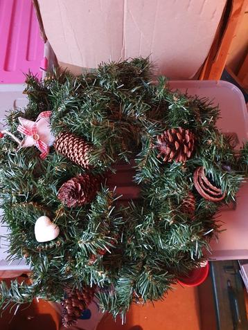 Kerstkrans - 40cm doorsnede beschikbaar voor biedingen