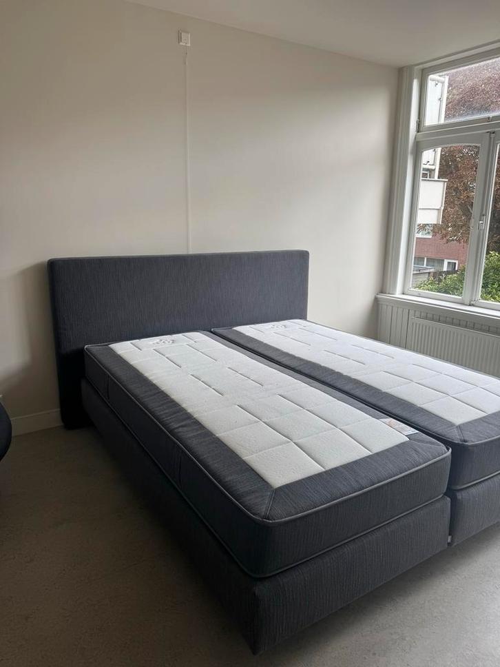 Auping Boxspring 180x210 Grijs, Huis en Inrichting, Slaapkamer | Bedden, Gebruikt, Tweepersoons, 180 cm, 210 cm, Stof, Grijs, Ophalen