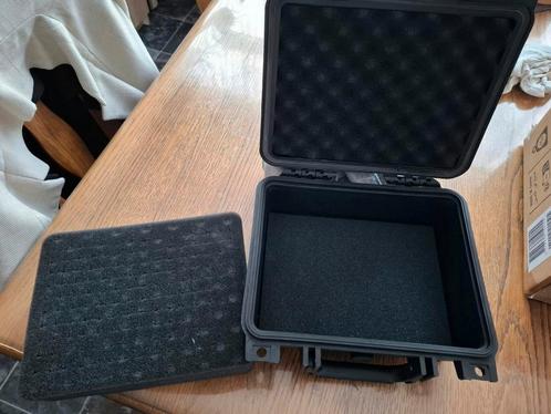 Flightcase koffer voor handzender voerboot NIEUW, Watersport en Boten, Hengelsport | Karpervissen, Zo goed als nieuw, Overige typen