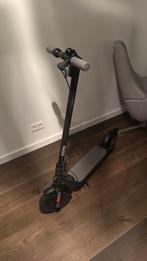 Ninebot elektrische als nieuw, Fietsen en Brommers, Steps, Ophalen of Verzenden, Zo goed als nieuw, Elektrische step (E-scooter)