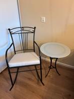 Schommelstoel met tafeltje, Ophalen, Zo goed als nieuw