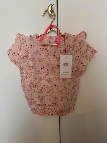 WE shirt roze 110 cl beschikbaar voor biedingen