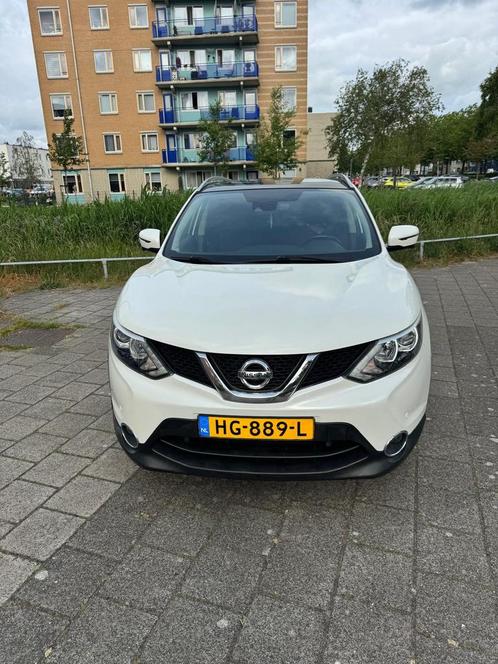 Nissan Qashqai 1.2 Dig-t 85KW 2WD 2015 Wit, Auto's, Nissan, Particulier, Qashqai, Benzine, B, SUV of Terreinwagen, Handgeschakeld