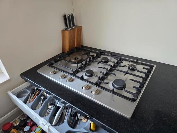 ZGAN ATAG HG7511EBA Gaskookplaat met wokbrander, Witgoed en Apparatuur, Kookplaten, Zo goed als nieuw, Inbouw, Gas, 5 kookzones of meer