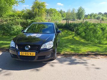 Volkswagen Polo 1.4 55KW 2005 Zwart 16V Sportline / Airco beschikbaar voor biedingen