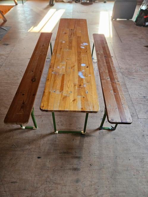 Biertafels twee stuks, Tuin en Terras, Picknicktafels, Gebruikt, Rechthoekig, Hout, Inklapbaar, Ophalen