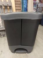 Prullenbak met 2 vakken, Huis en Inrichting, Woonaccessoires | Prullenbakken, Ophalen, Kunststof, Met pedaal, Zo goed als nieuw